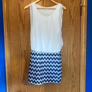 Emerald Sundae White and Navy Sleeveless Mini Dress sz. Medium NWT